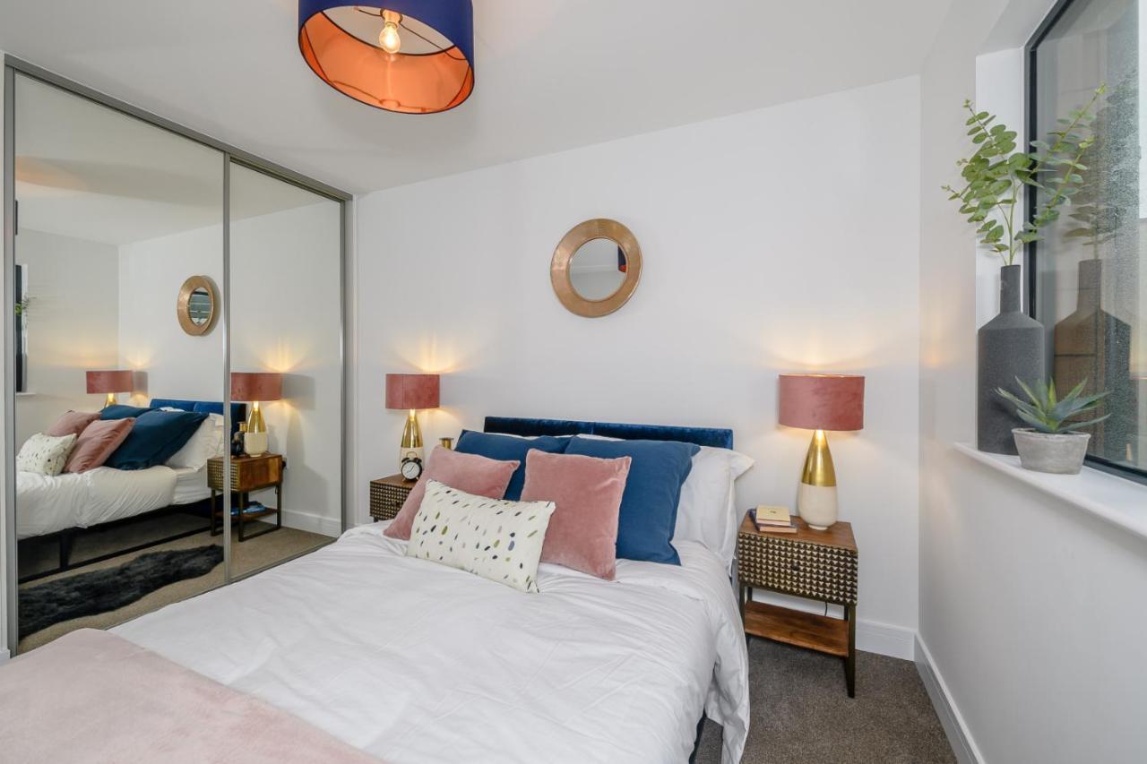 5 Middlecombe - Luxury Apartment At Byron Woolacombe, Only 4 Minute Walk To Woolacombe Beach! Eksteriør billede