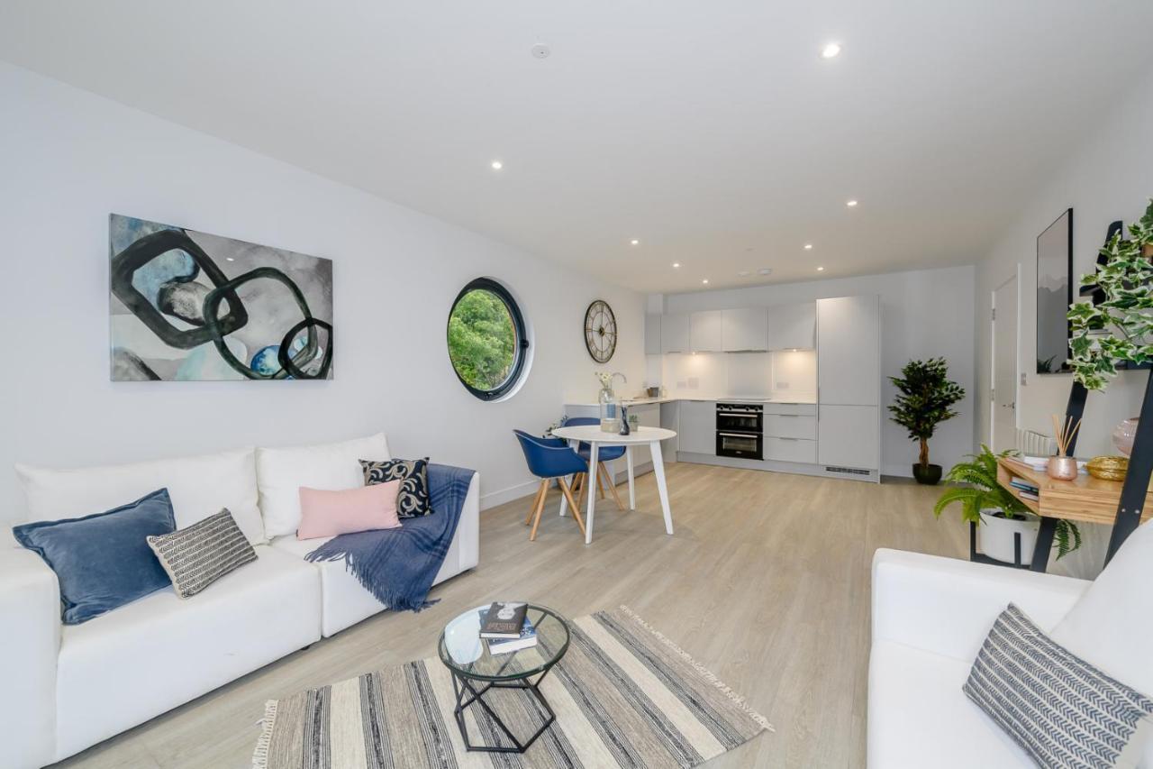 5 Middlecombe - Luxury Apartment At Byron Woolacombe, Only 4 Minute Walk To Woolacombe Beach! Eksteriør billede